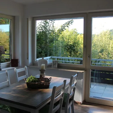 דירה Cosy, Fully Furnished And Modern Flat At The Edge Of The Forest